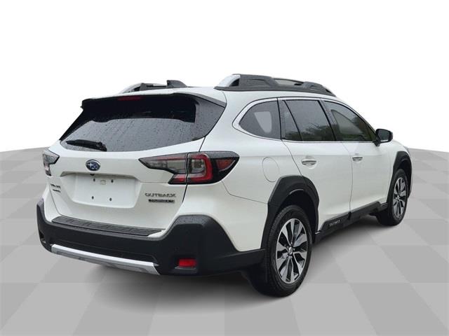 2023 Subaru Outback Touring XT photo