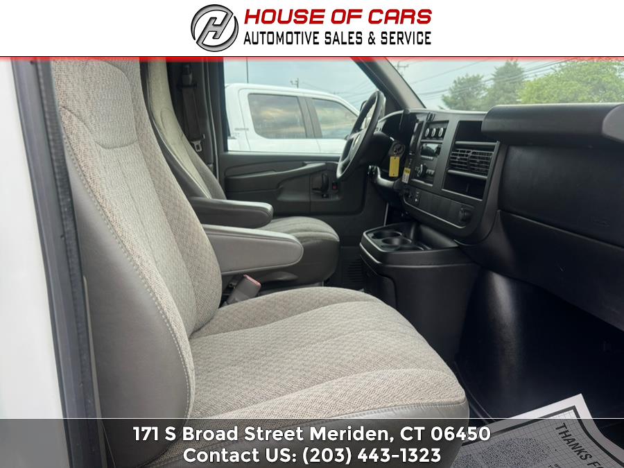 2014 Chevrolet Express 3500 3500 photo