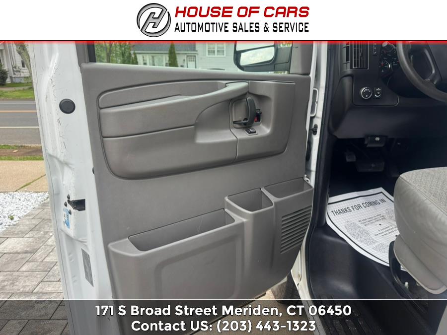 2014 Chevrolet Express 3500 3500 photo