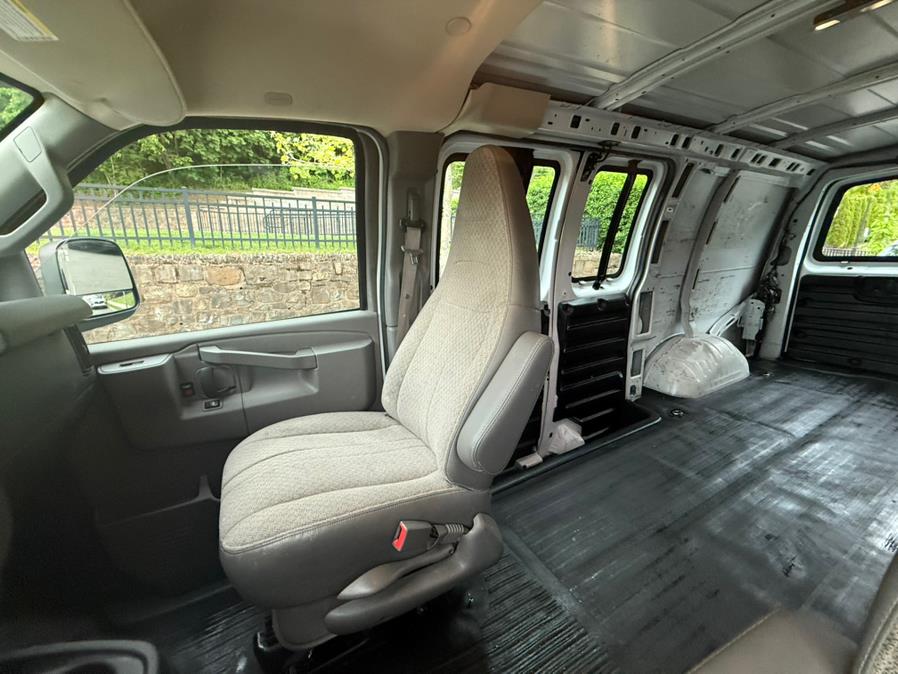2018 Chevrolet Express Cargo Van RWD 2500 135