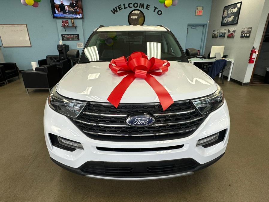 2020 Ford Explorer XLT RWD photo