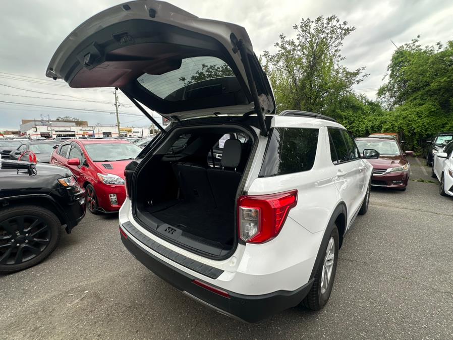 2020 Ford Explorer XLT RWD photo