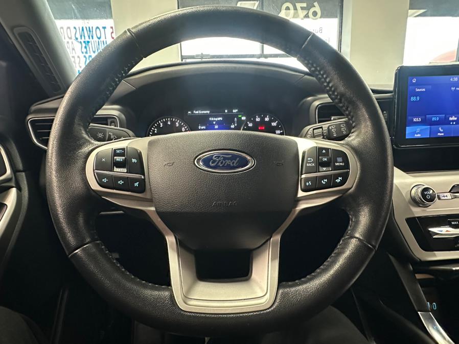 2020 Ford Explorer XLT RWD photo