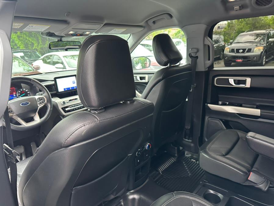 2020 Ford Explorer XLT RWD photo