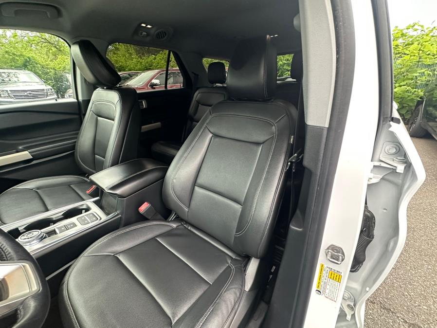 2020 Ford Explorer XLT RWD photo