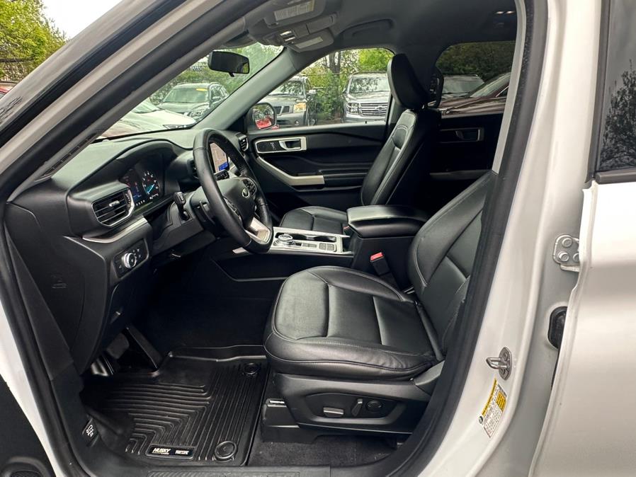 2020 Ford Explorer XLT RWD photo