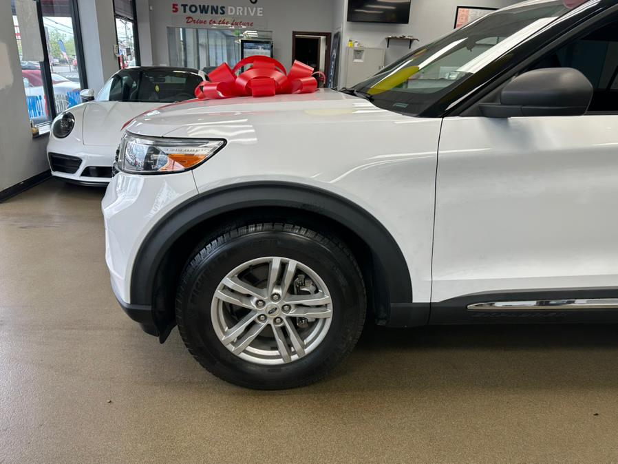 2020 Ford Explorer XLT RWD photo