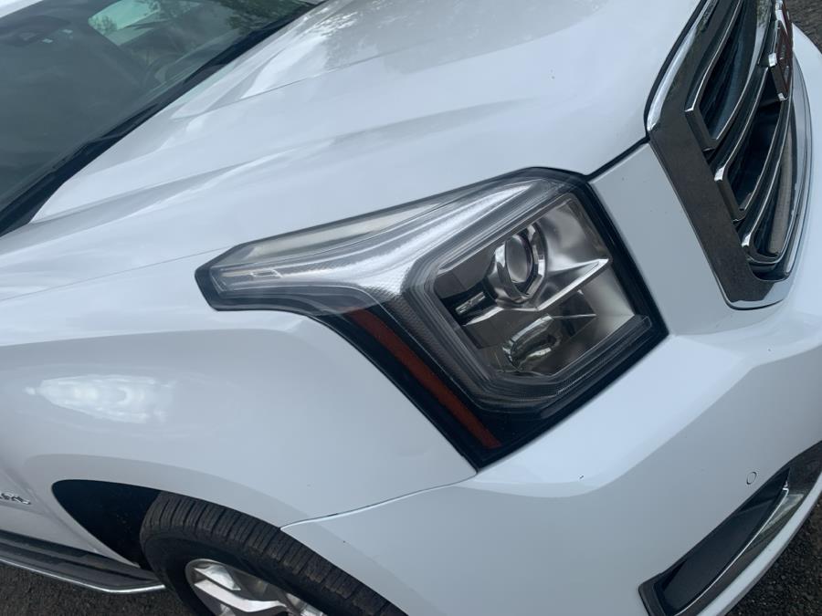 2017 GMC Yukon XL 4WD 4dr SLT photo