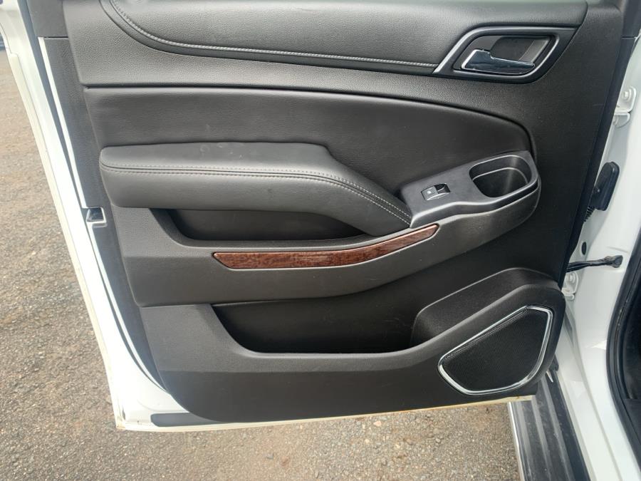 2017 GMC Yukon XL 4WD 4dr SLT photo