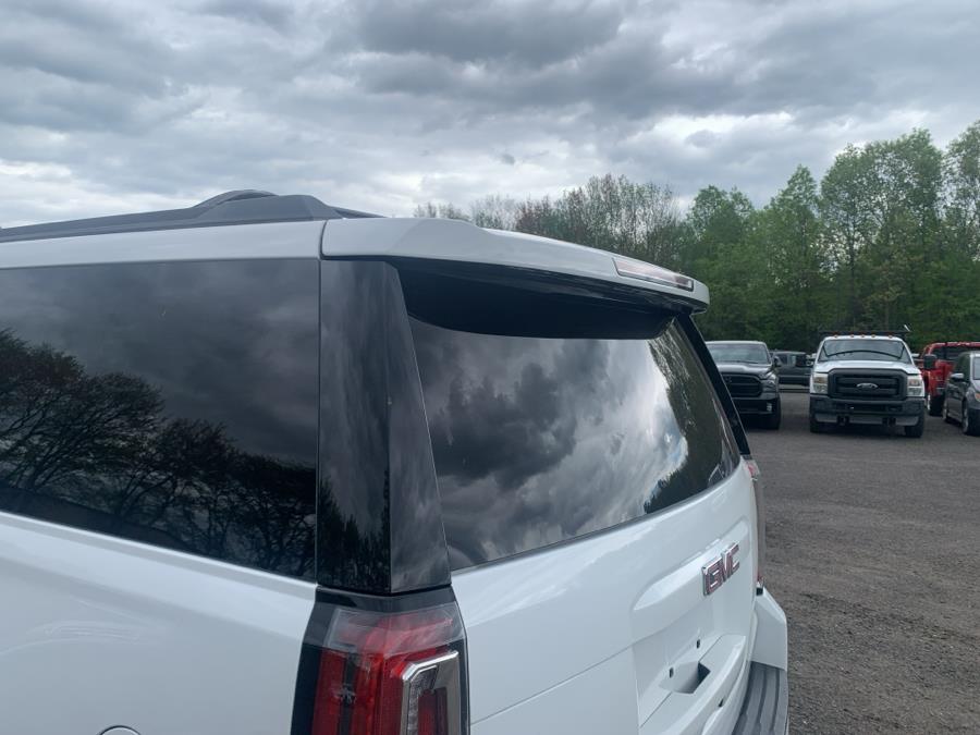 2017 GMC Yukon XL 4WD 4dr SLT photo