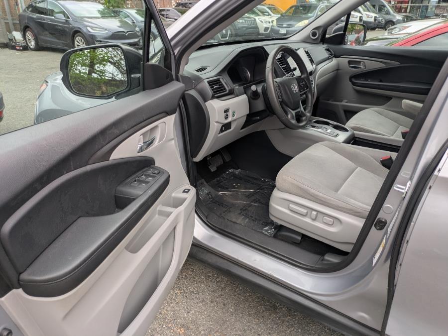 2021 Honda Pilot EX AWD photo