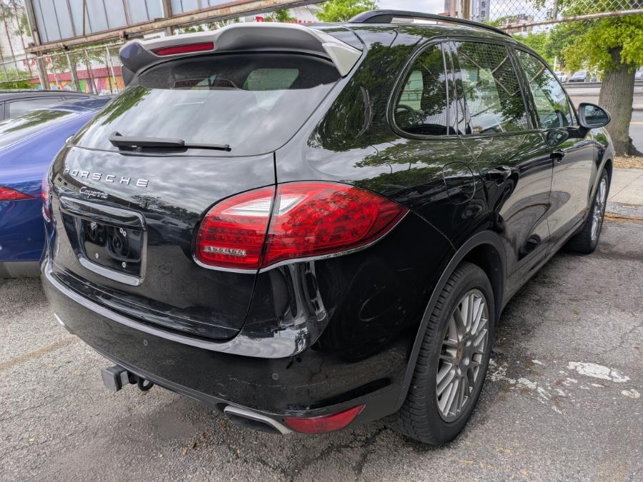 2014 Porsche Cayenne photo