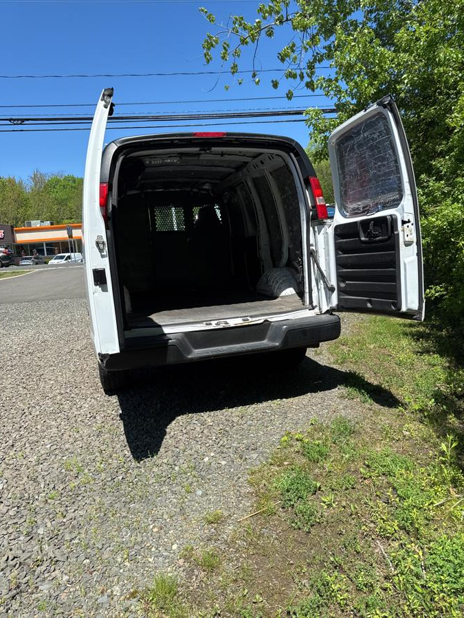 2005 Chevrolet Express 3500 3500 photo