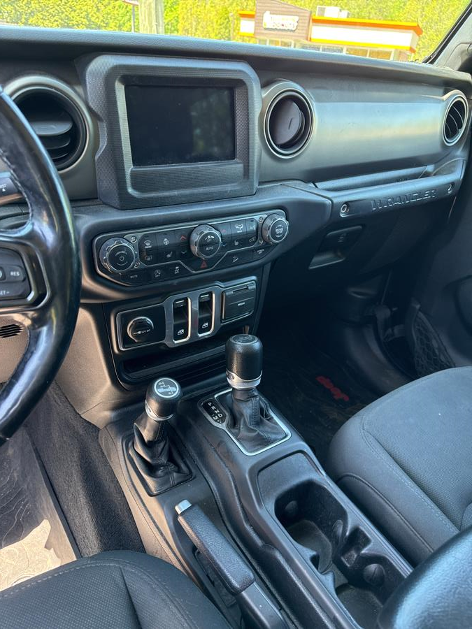 2018 Jeep Wrangler Sport S 4x4 photo