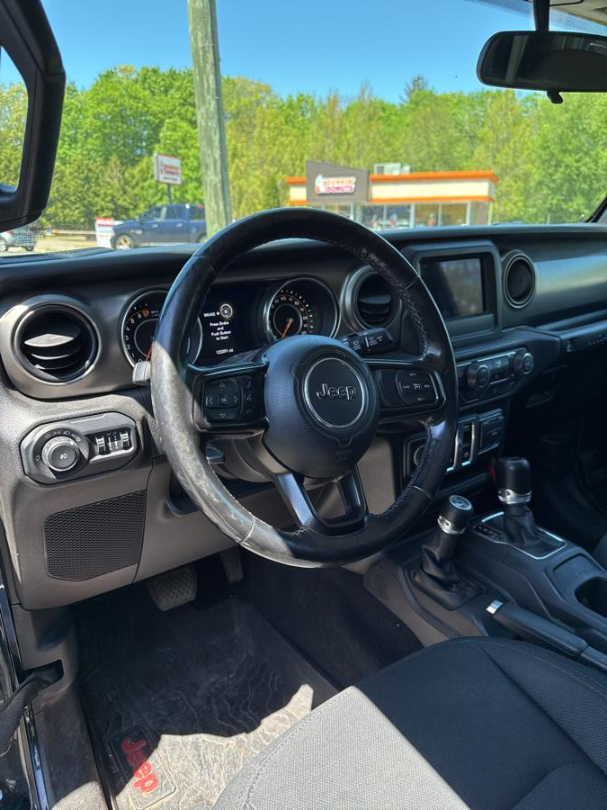 2018 Jeep Wrangler Sport S 4x4 photo