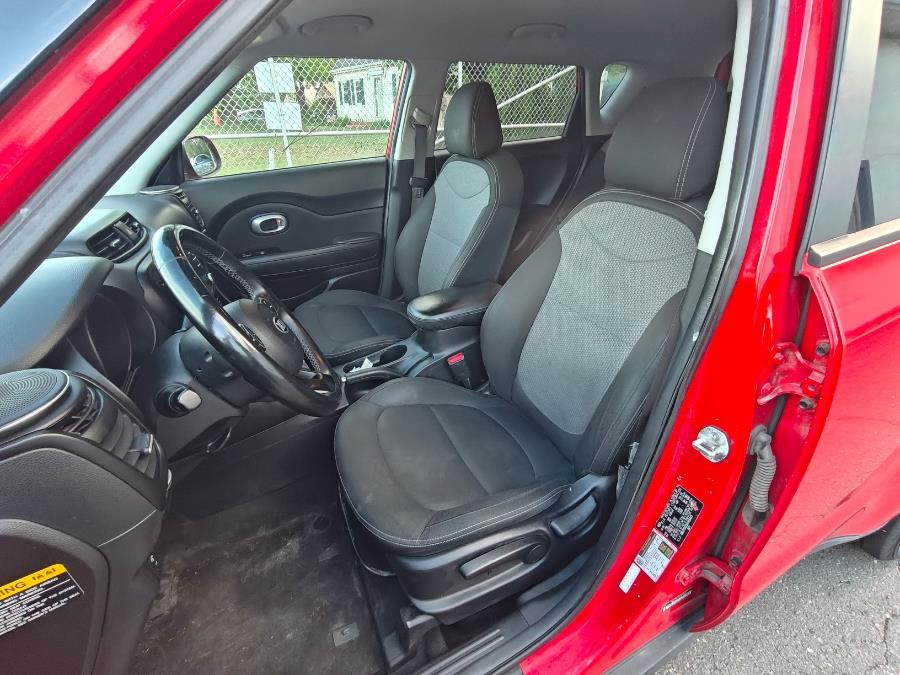 2017 Kia Soul + Auto photo