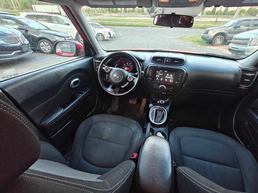 2017 Kia Soul + Auto photo