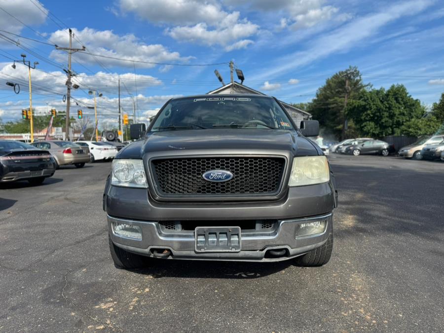 2004 Ford F-150 XLT photo