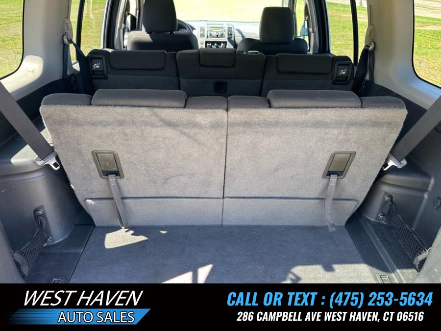 2011 Nissan Pathfinder S photo