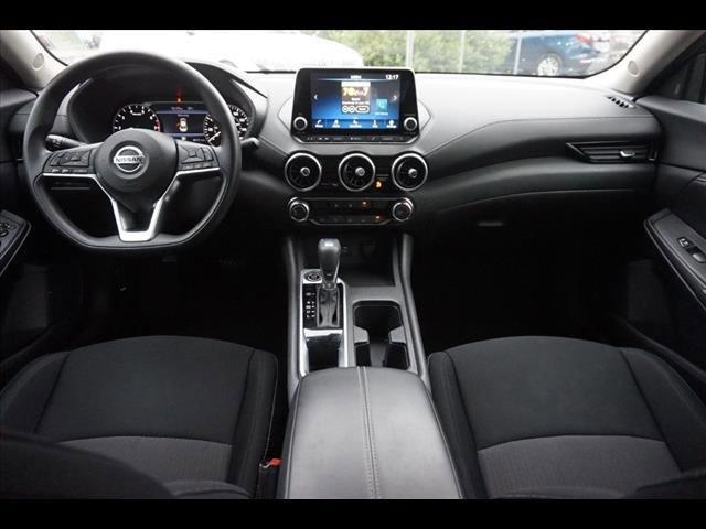 2023 Nissan Sentra SV photo
