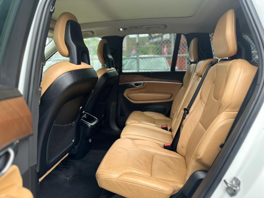 2016 Volvo XC90 T6 Inscription AWD 4dr SUV photo
