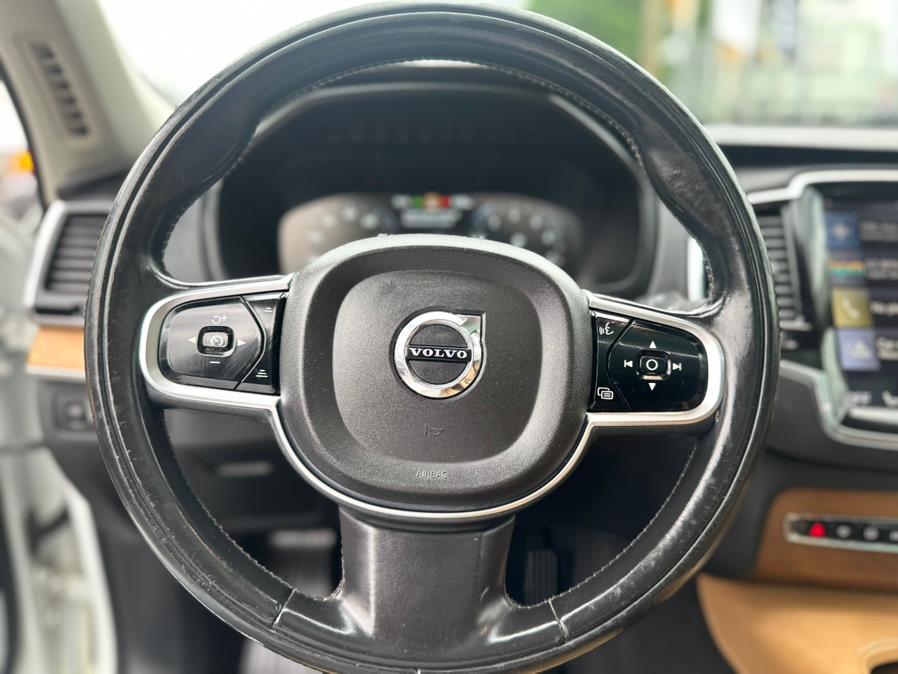 2016 Volvo XC90 T6 Inscription AWD 4dr SUV photo