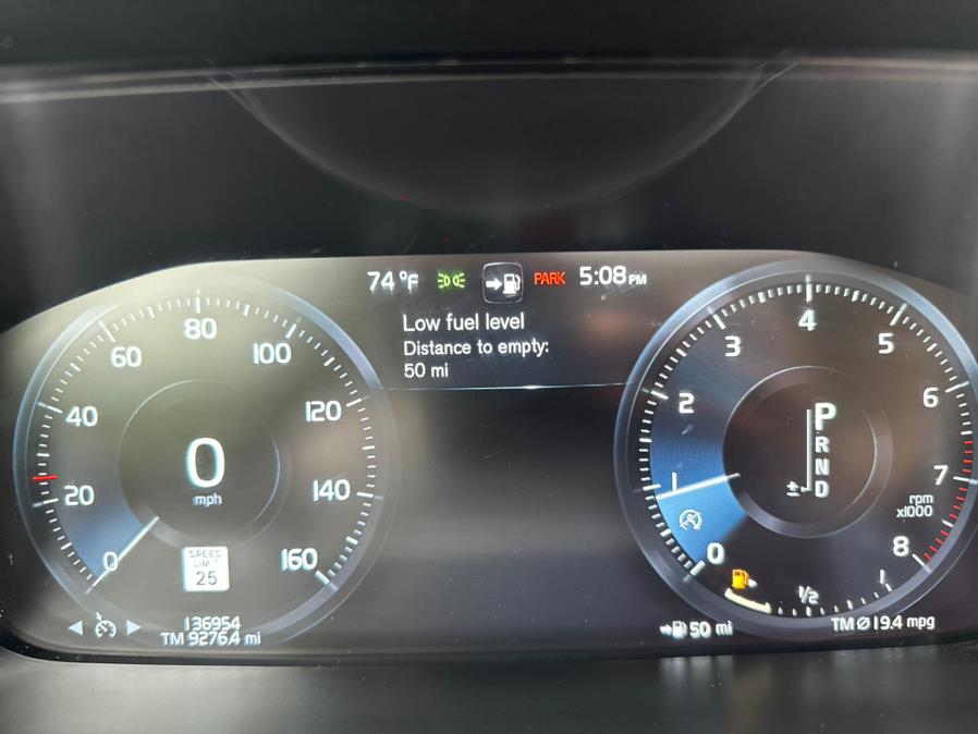 2016 Volvo XC90 T6 Inscription AWD 4dr SUV photo