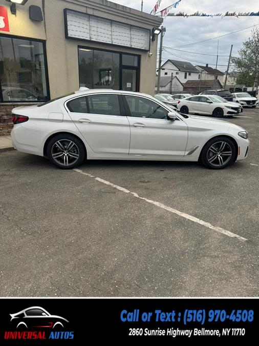 2021 BMW 5-Series 530i xDrive Sedan photo