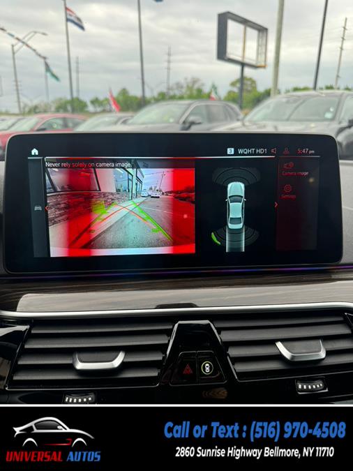 2021 BMW 5-Series 530i xDrive Sedan photo