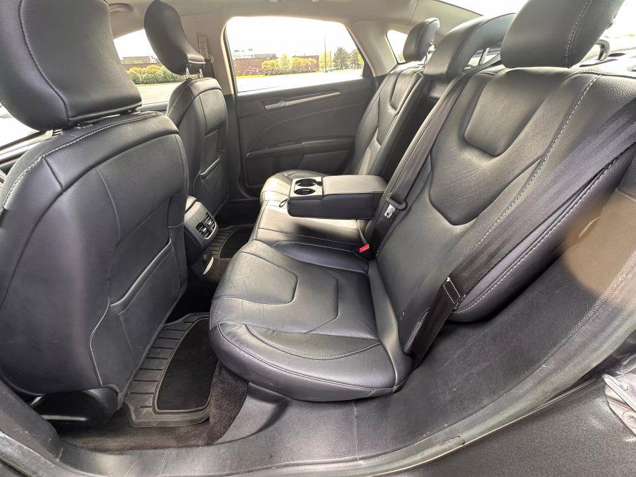 2018 Ford Fusion Titanium Sedan 4D photo