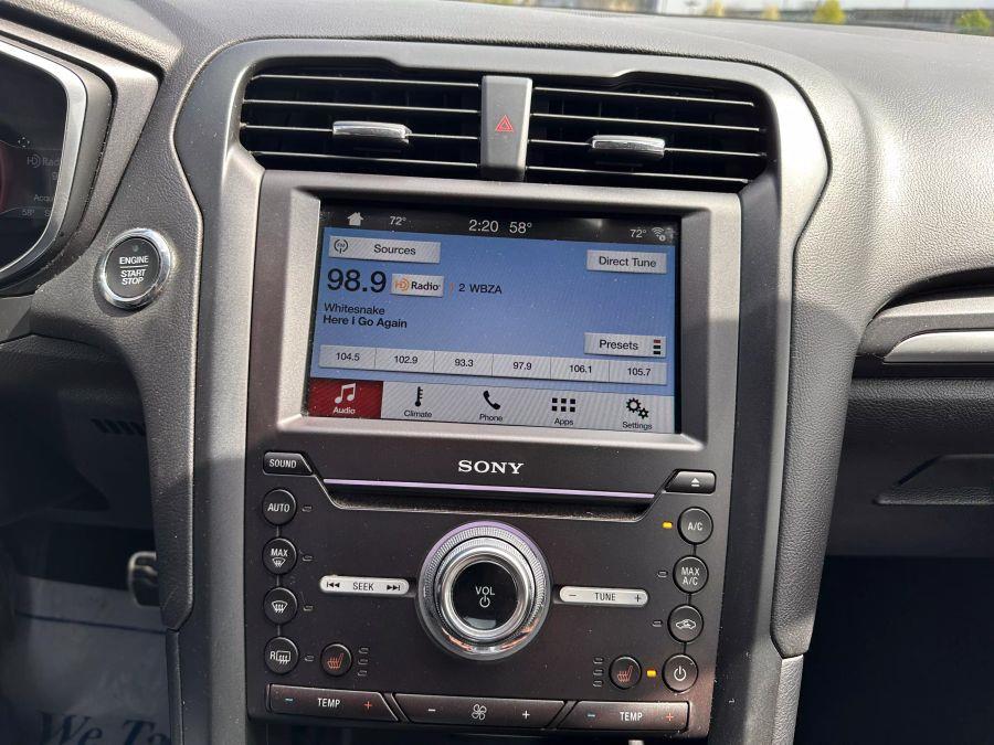 2018 Ford Fusion Titanium Sedan 4D photo