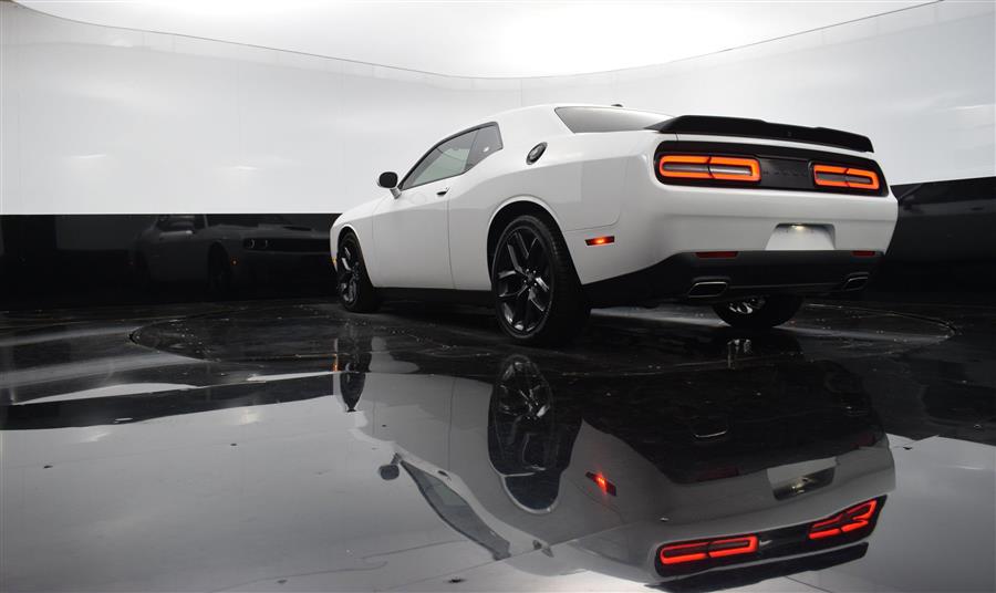 2023 Dodge Challenger GT photo