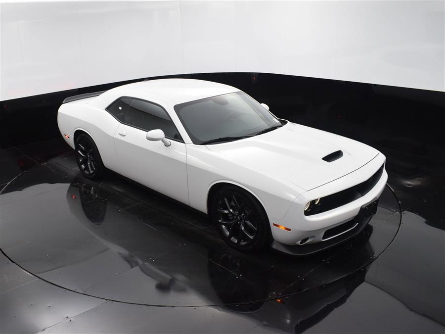 2023 Dodge Challenger GT photo