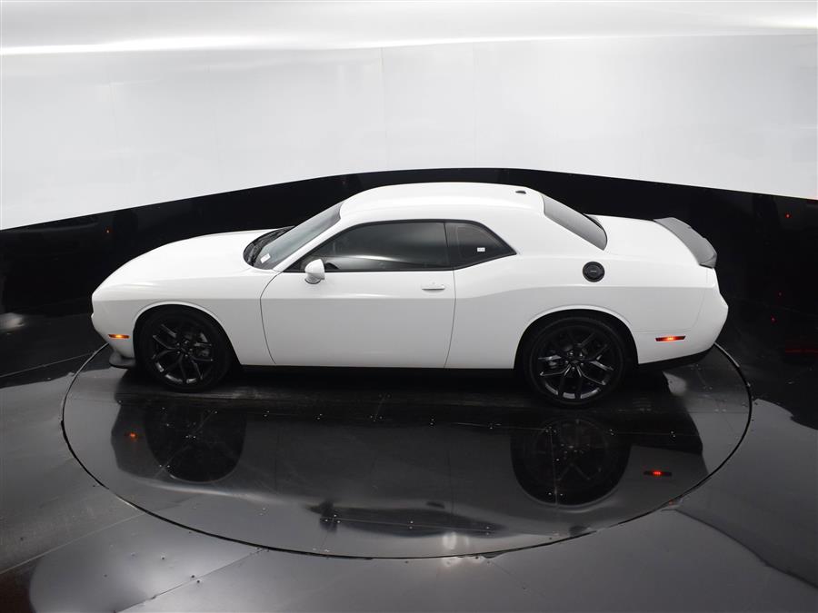 2023 Dodge Challenger GT photo