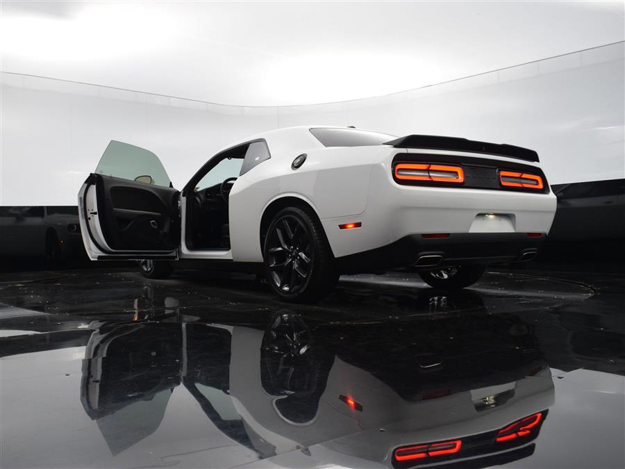2023 Dodge Challenger GT photo