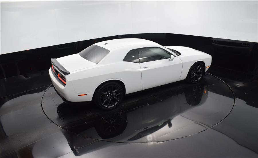 2023 Dodge Challenger GT photo