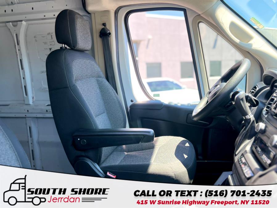 2022 RAM ProMaster Cargo Van 2500 High Roof 159