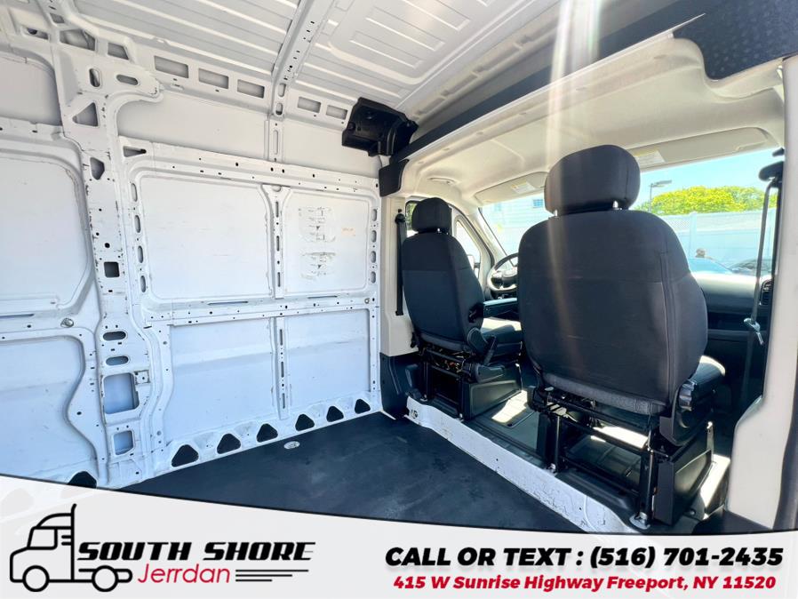 2022 RAM ProMaster Cargo Van 2500 High Roof 159