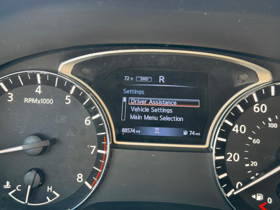 2018 Nissan Pathfinder 4x4 S photo