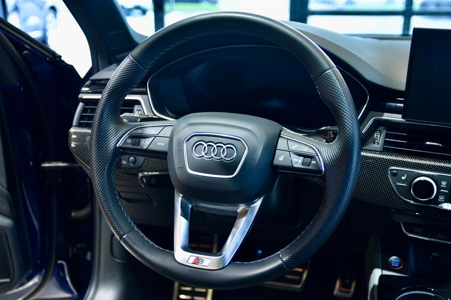 2023 Audi S4 3.0T quattro Premium Plus photo