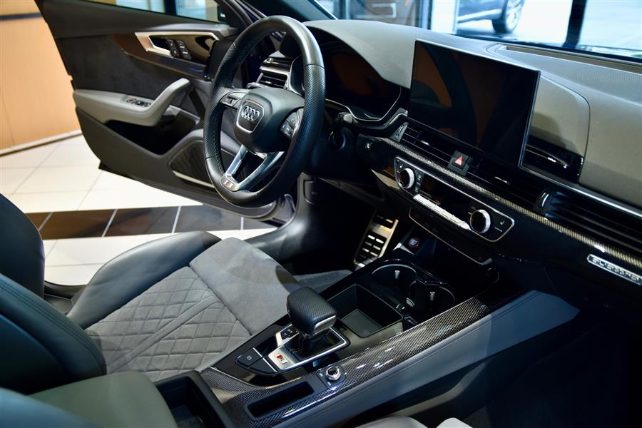 2023 Audi S4 3.0T quattro Premium Plus photo