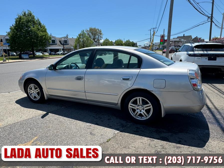 2004 Nissan Altima 2.5 photo