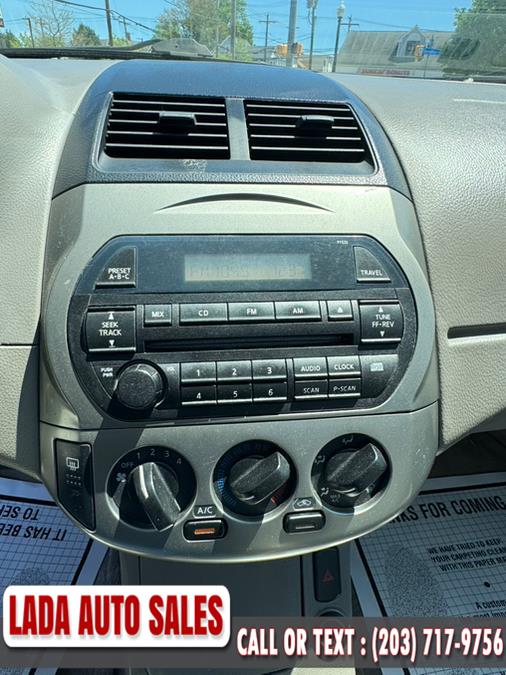 2004 Nissan Altima 2.5 photo