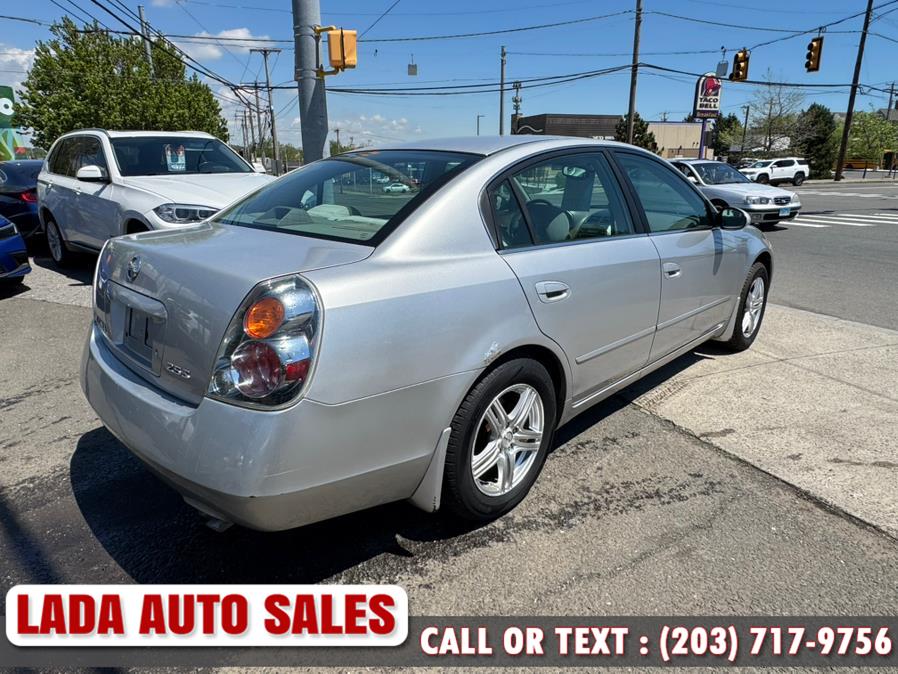2004 Nissan Altima 2.5 photo