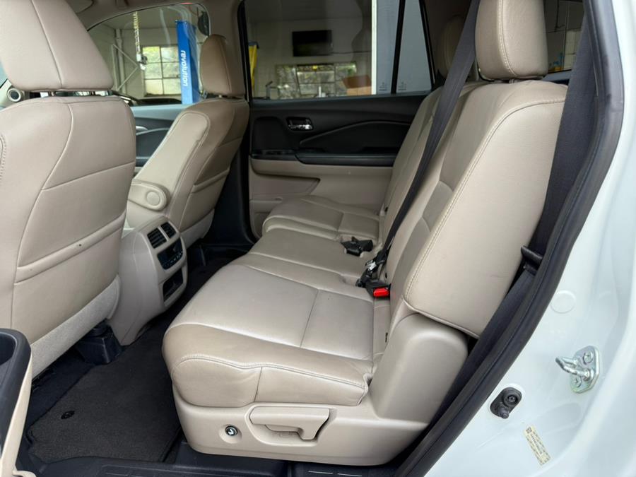 2016 Honda Pilot AWD 4dr EX-L w/Honda Sensing photo