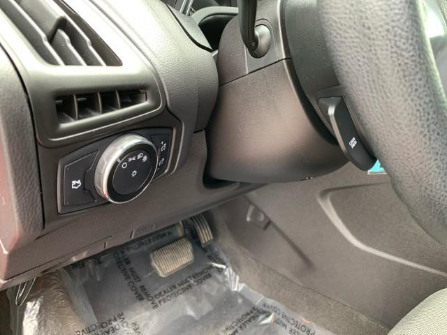 2014 Ford Focus SE photo