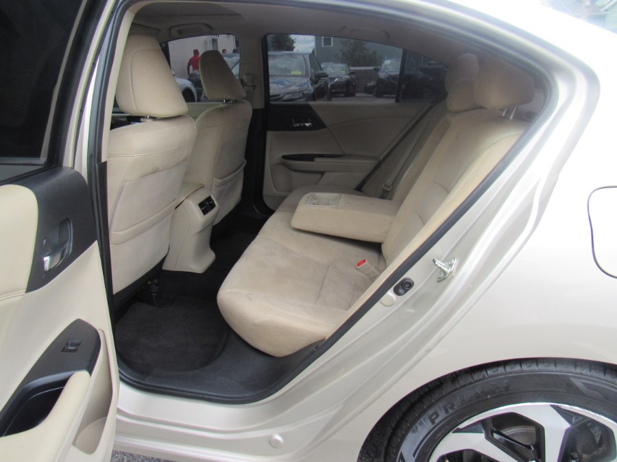 2017 Honda Accord EX  w/Honda Sensing photo