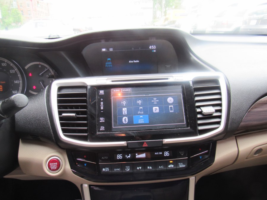 2017 Honda Accord EX  w/Honda Sensing photo