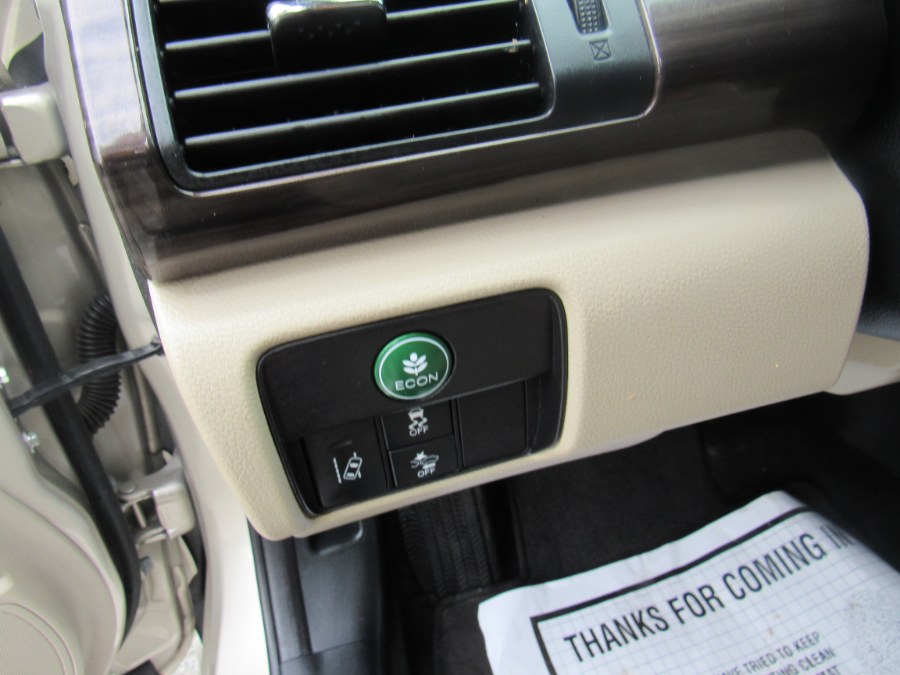 2017 Honda Accord EX  w/Honda Sensing photo