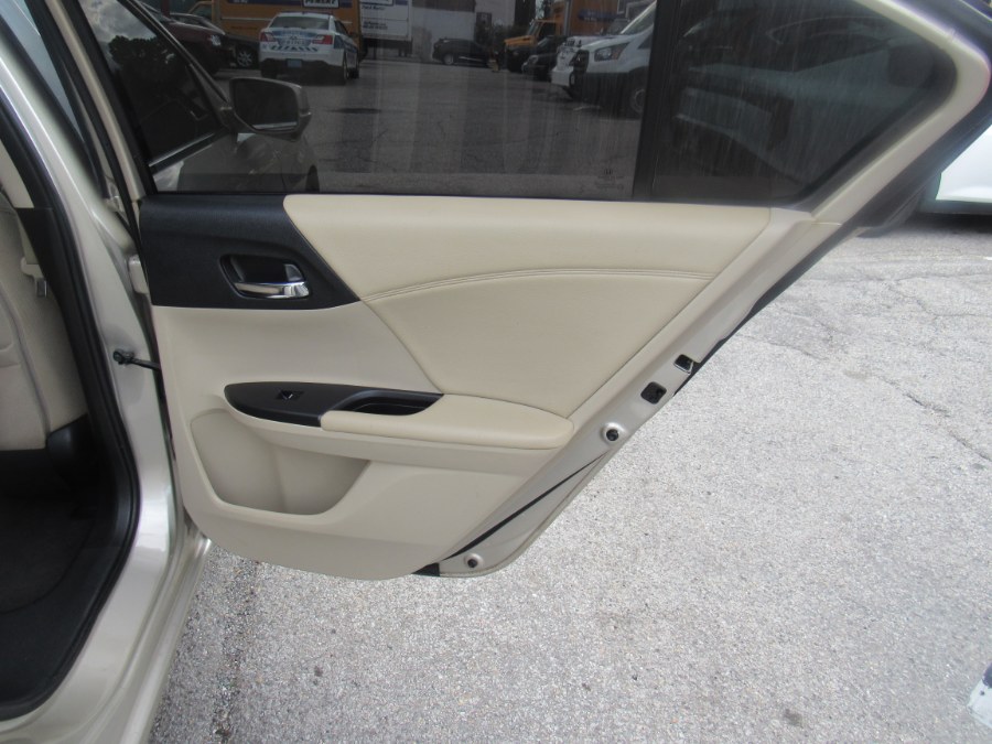 2017 Honda Accord EX  w/Honda Sensing photo